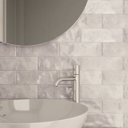Borgo Soft Grey Crackle Gloss 2.5" x 8"